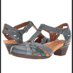 Cobb Hill Aubrey T-Strap Heel Size 10W - Blue